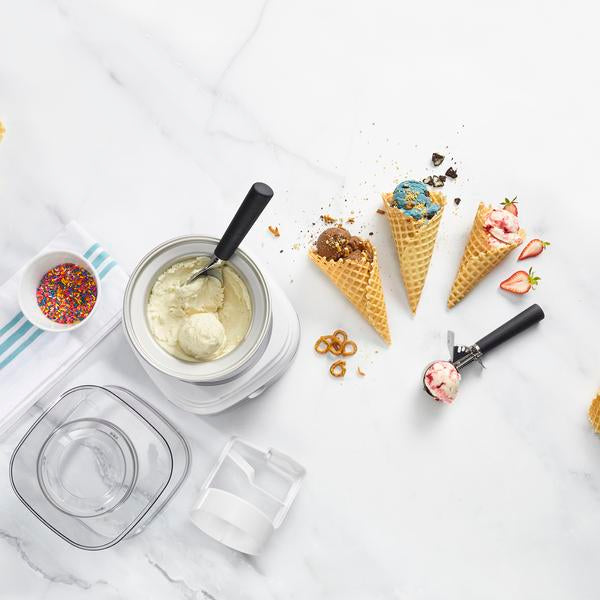 Cuisinart Cool Scoops™ Ice-Cream Maker (ICE-22XA)