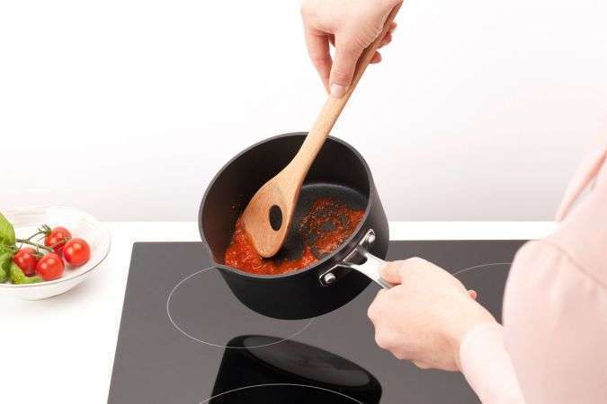Brabantia Wooden Corner Spoon image 1