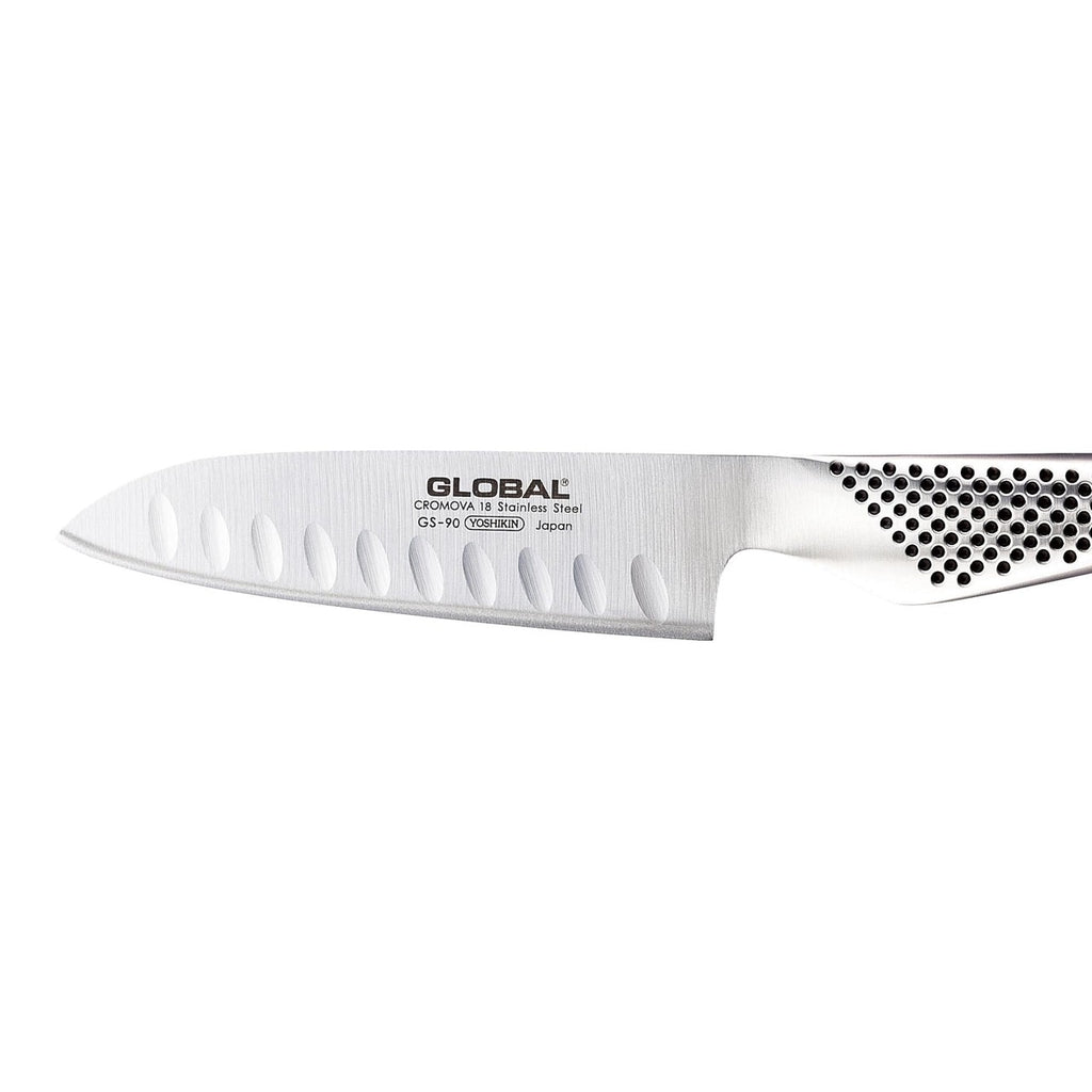 Global Classic Fluted Santoku Knife 13Cm image 2