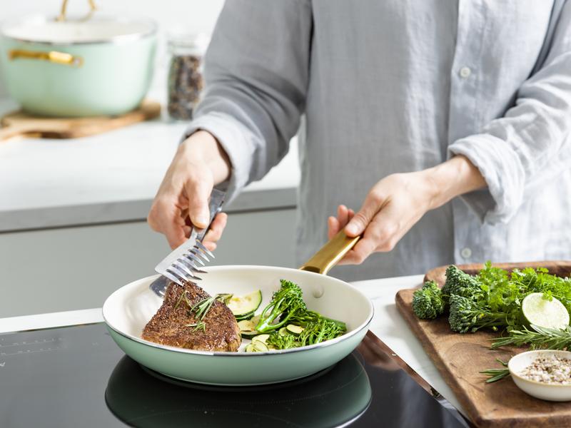 GreenPan Padova 2 Piece PFAS Free Frypan 26/30cm Mint