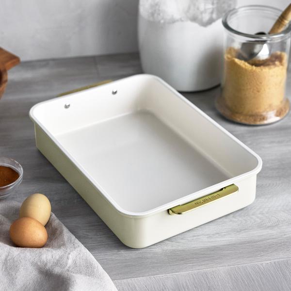 GreenPan Rectangular Cake/Roast Pan w Handles 30.2cm x 25.2cm - PFAS Free
