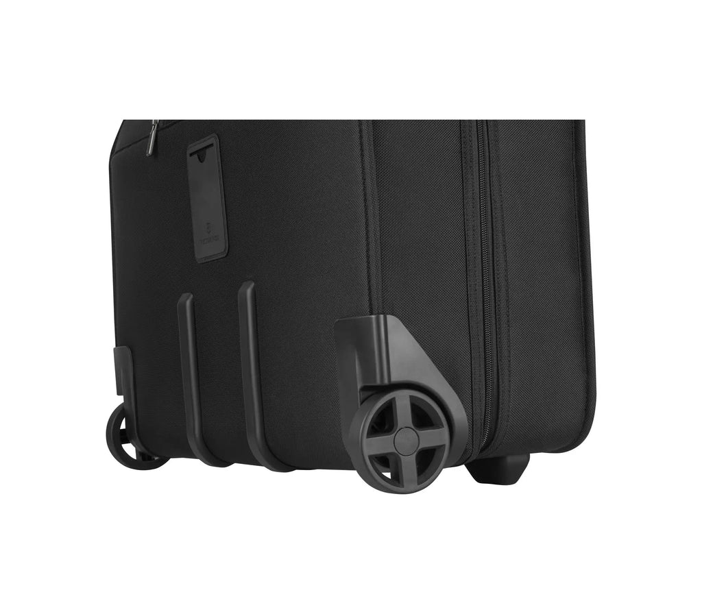 Victorinox Werks 6.0 Wheeled Garment Sleeve 2 wheels Black - 16L image 2
