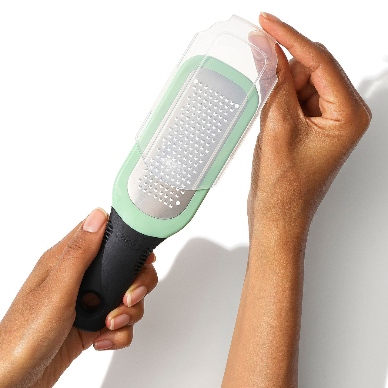 Oxo Etched Ginger & Garlic Grater image 4
