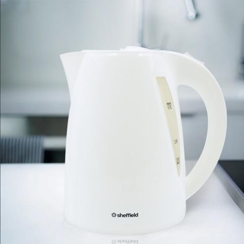 Sheffield 1.7L White Plastic Kettle image 1