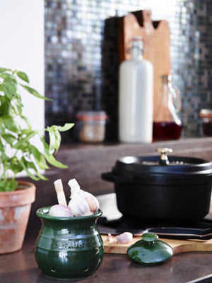 Staub Round Cocotte - 26cm Black image 1