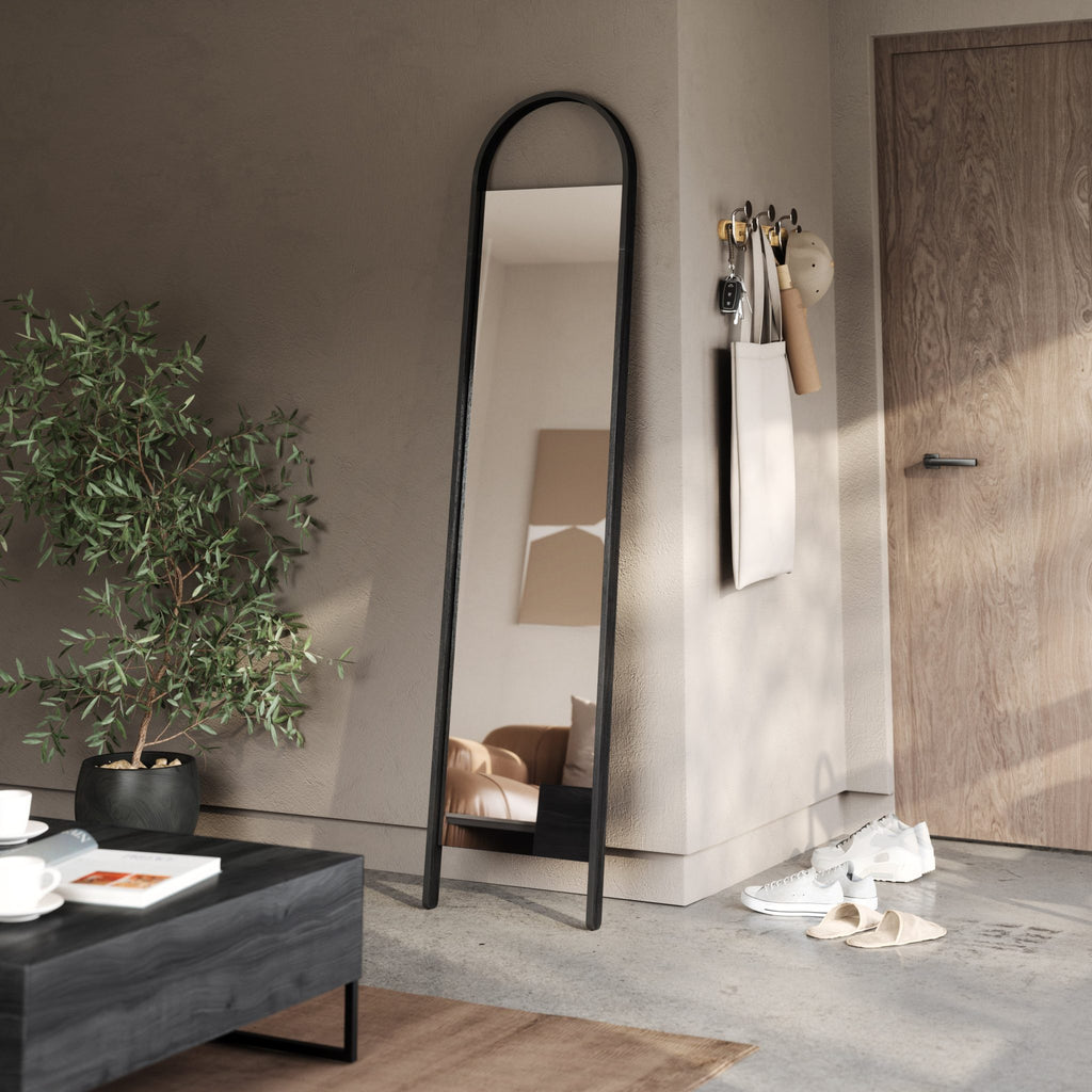 Umbra Bellwood Leaning Mirror - Black image 2
