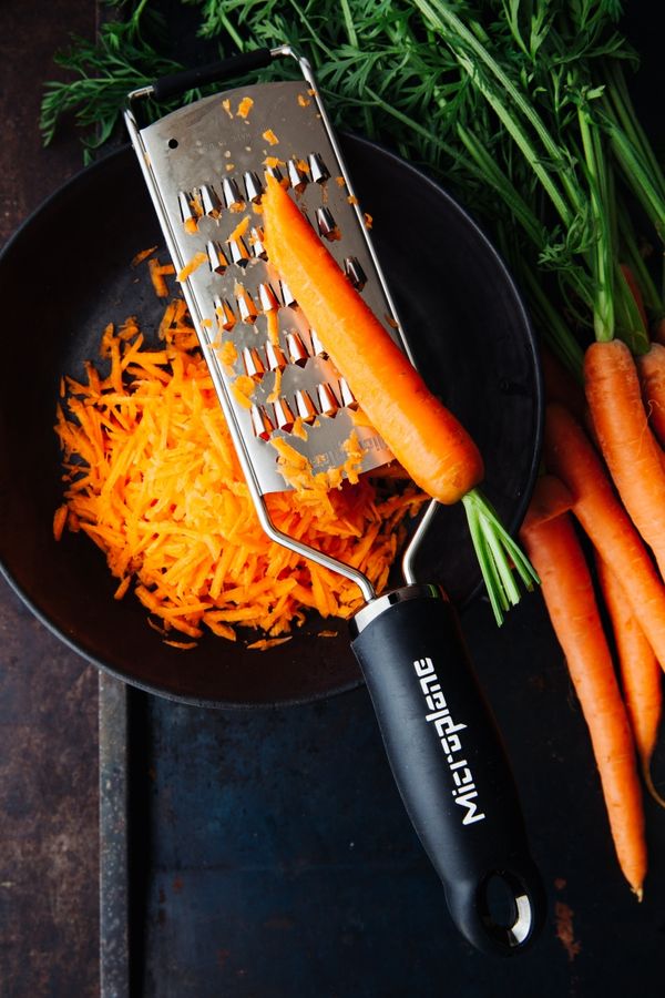 Microplane Gourmet Julienne Grater image 1