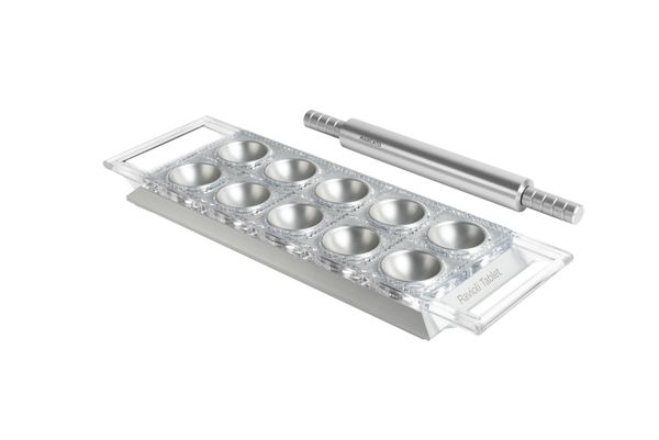 Marcato Ravioli Tablet w/Rolling Pin - Silver