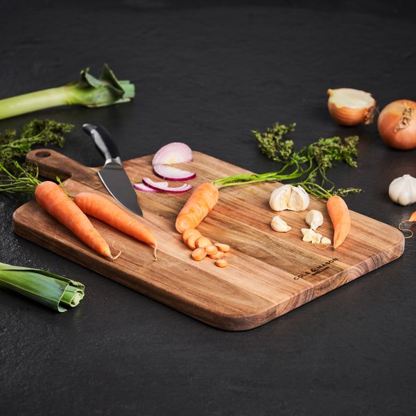 Cole & Mason Barkway Acacia Medium Board with Handle