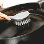 Full Circle Tenacious C Cast Iron Brush image 7