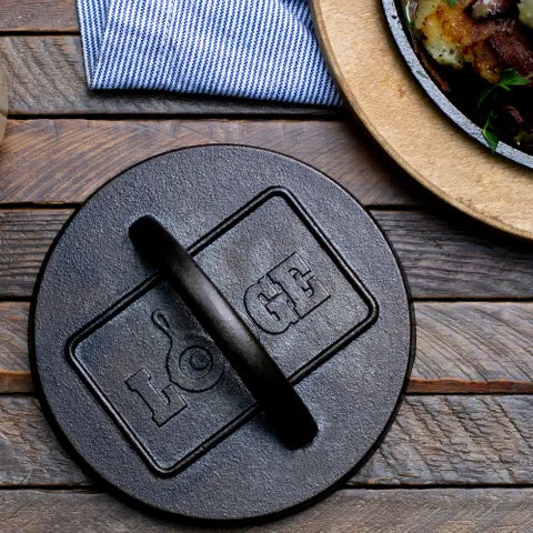 Lodge Burger Press 16cm image 2