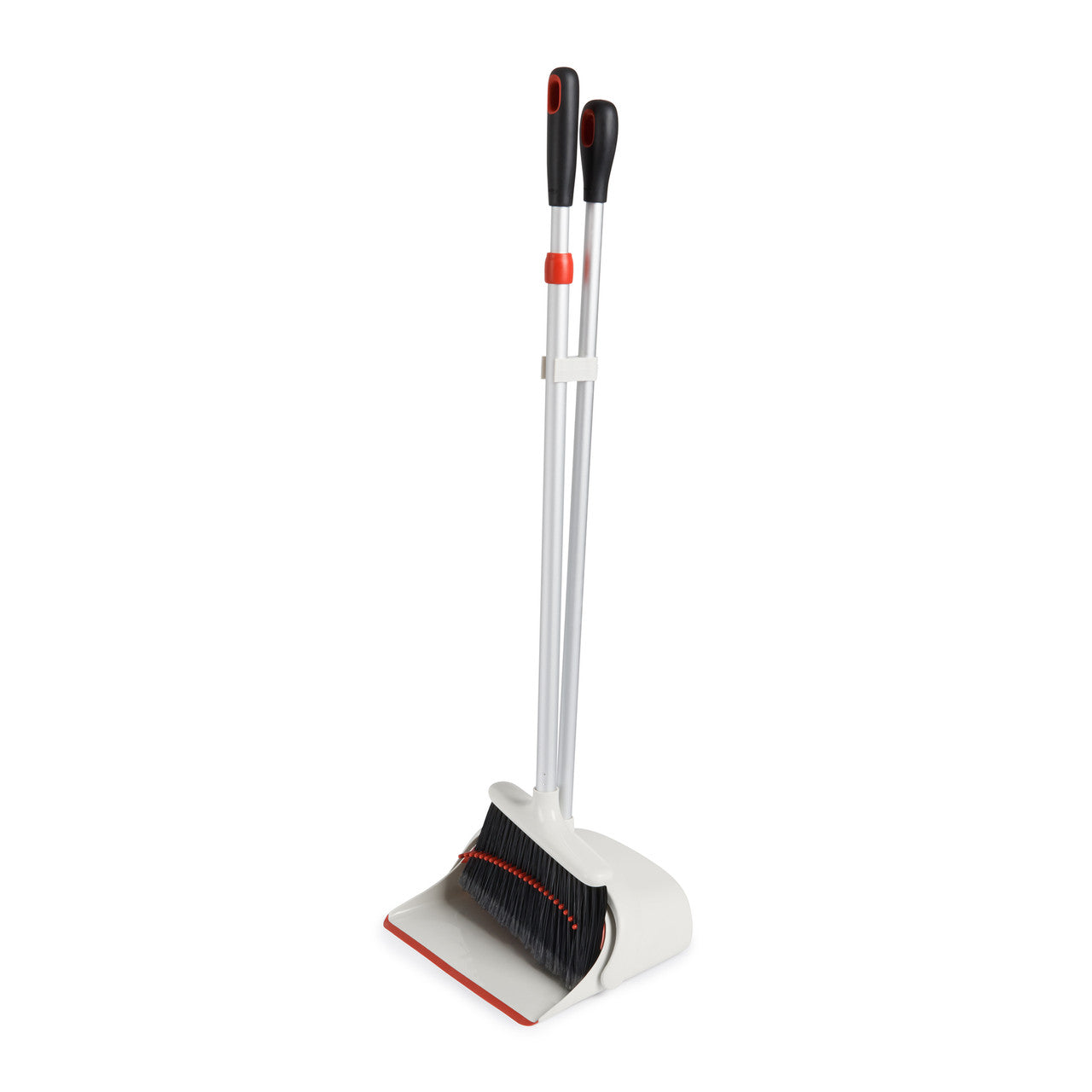 OXO Good Grips Large Sweep Set With Extendable Broom image 3