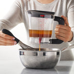 Oxo Good Gravy Fat Separator ? 4 Cup / 1 L image 3
