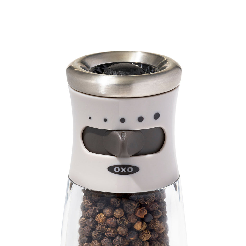 Oxo Contoured Mess-Free Grinder - Pepper image 2