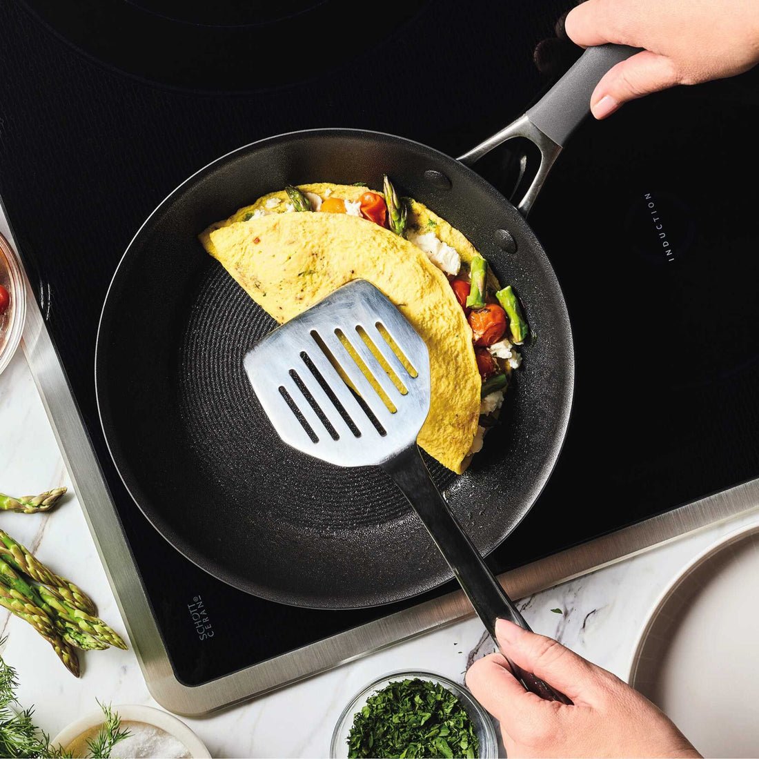 Circulon ScratchDefense A1 Nonstick Induction Skillet 21.5cm image 1
