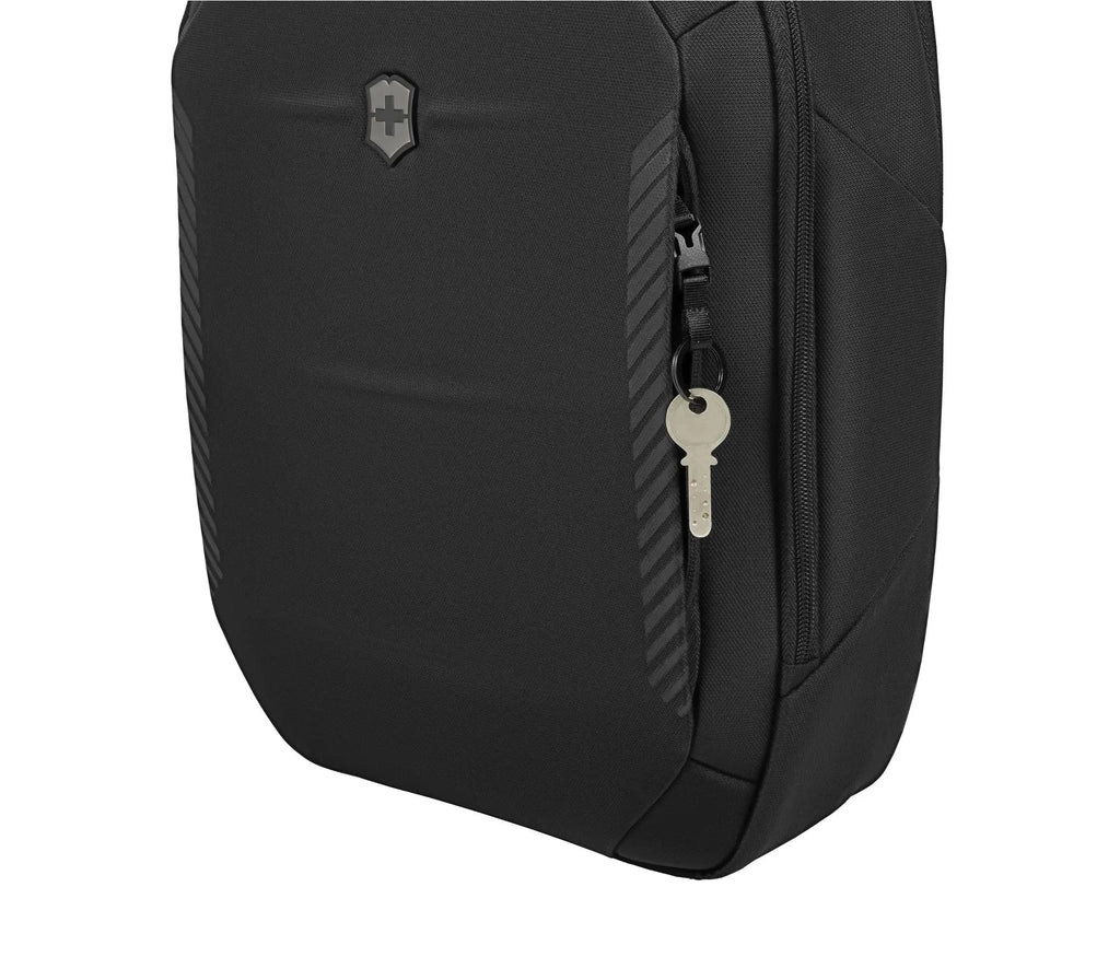 Victorinox Crosslight City Daypack 15.6 Inch Laptop Backpack with Tablet Pocket - 20L image 3
