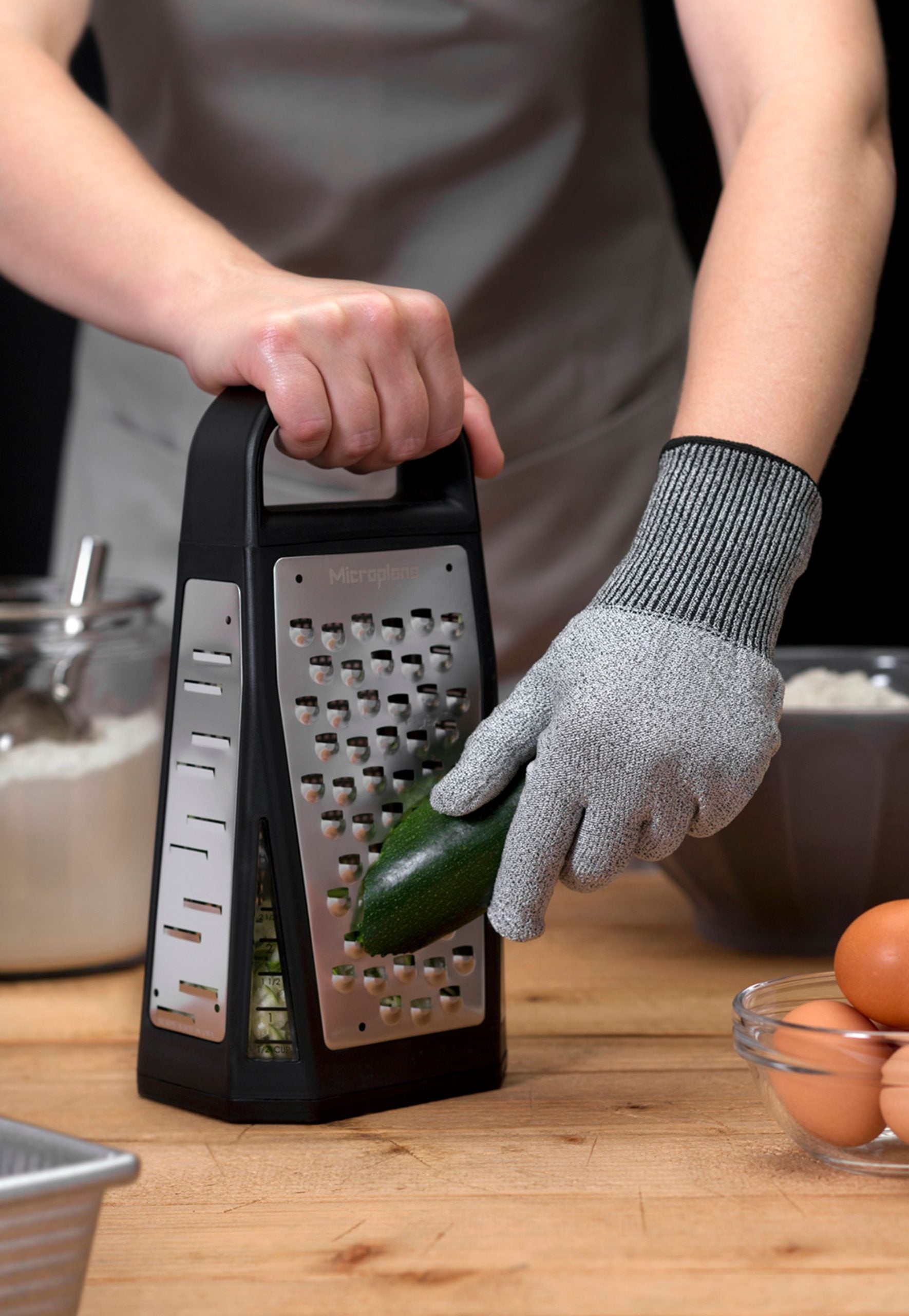 Microplane Cut Resistant Glove image 1