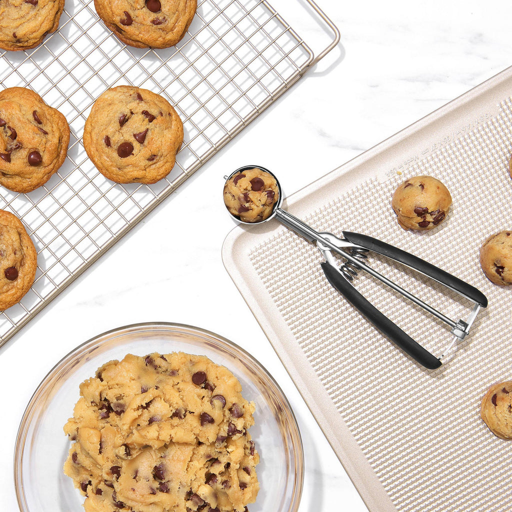 Oxo Medium Cookie Scoop image 4