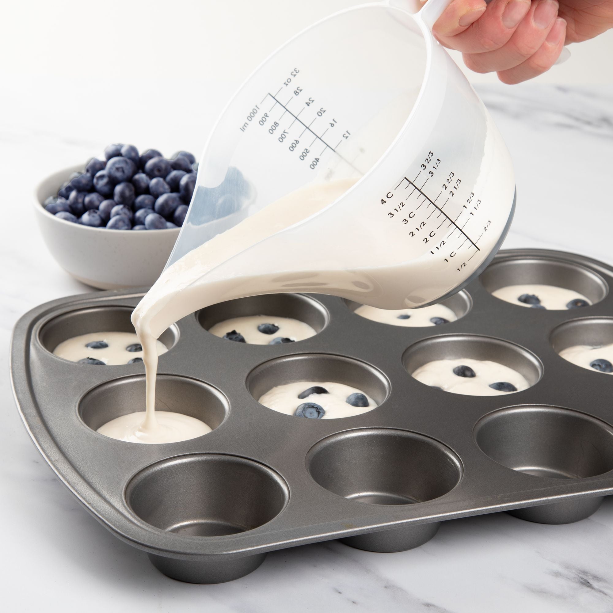 Progressive Precise Pour Measuring Pitcher - 1 litre image 3