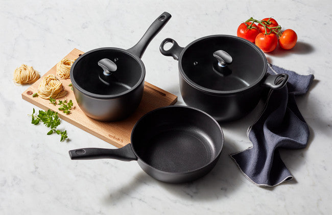 20CM/2.8L COVERED SAUCEPAN image 4