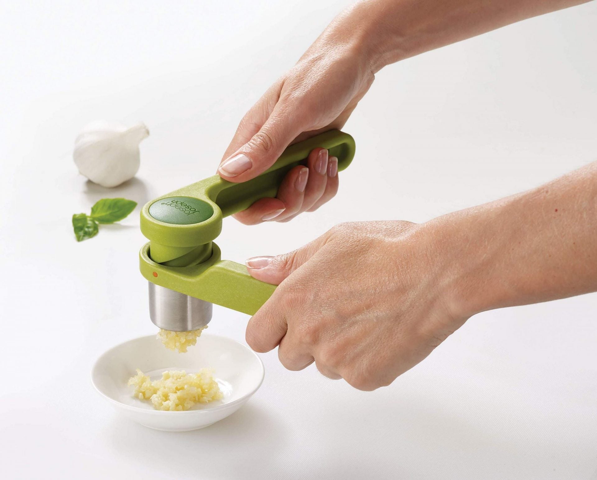 Joseph Joseph Helix Garlic Press image 2