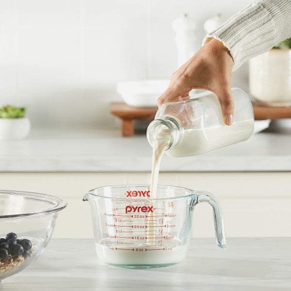 Pyrex 4 Cup Measuring Jug 1Ltre image 2