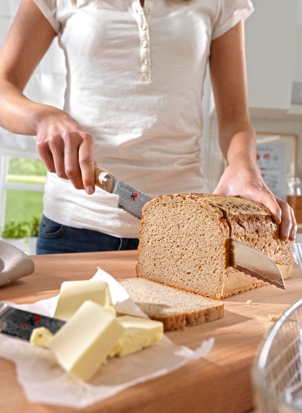 Miyabi Birchwood 5000MCD Bread Knife
