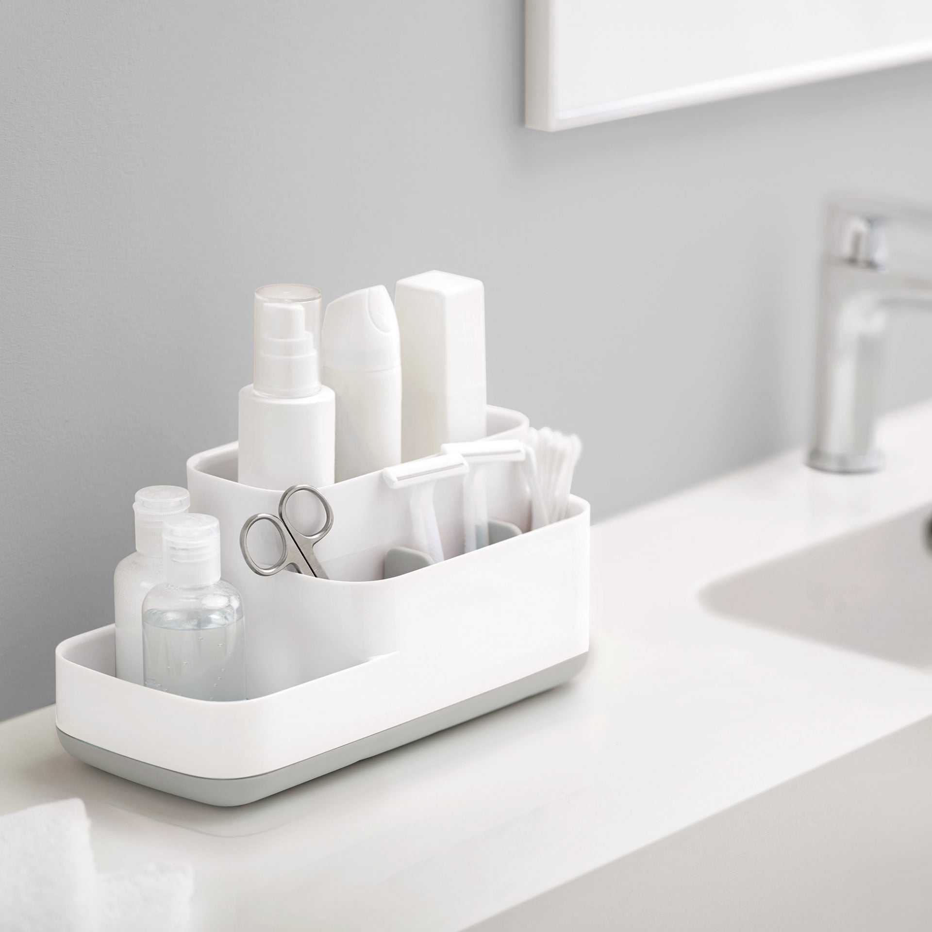 Joseph Joseph Easystore Bathroom Caddy image 1