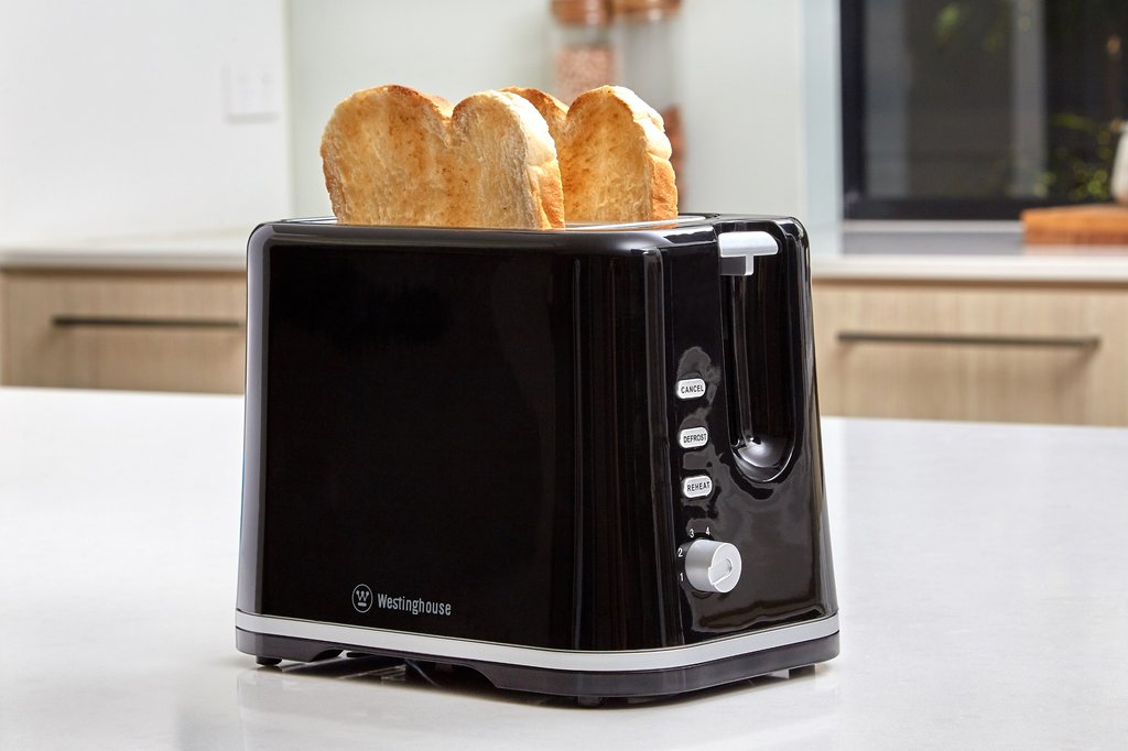 Westinghouse 2 Slice Toaster, Black Plastic image 3