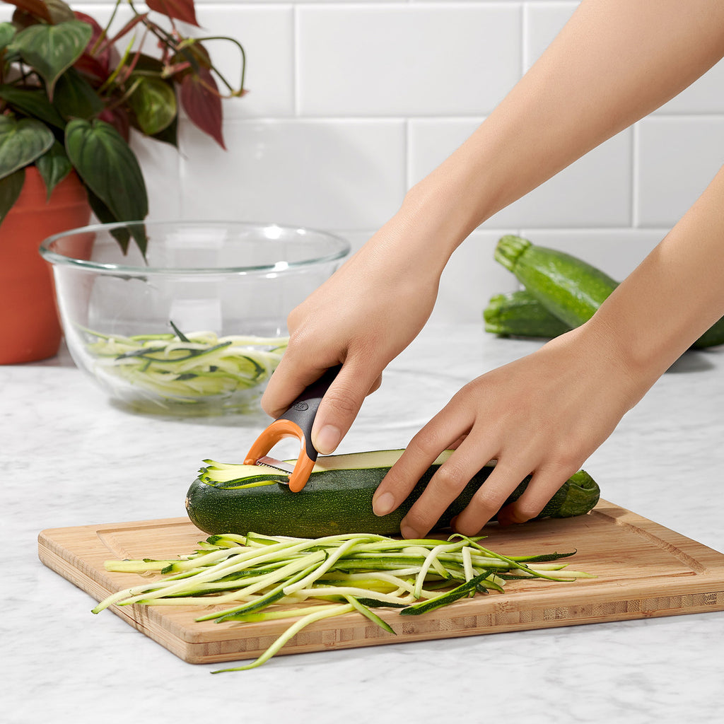Oxo Julienne Prep Peeler image 3