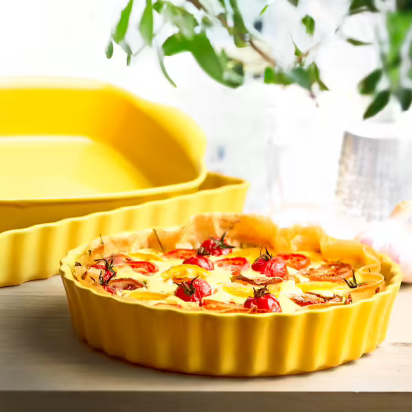 Emile Henry Ultime Rectangular Baker 29cm Provence Yellow image 1