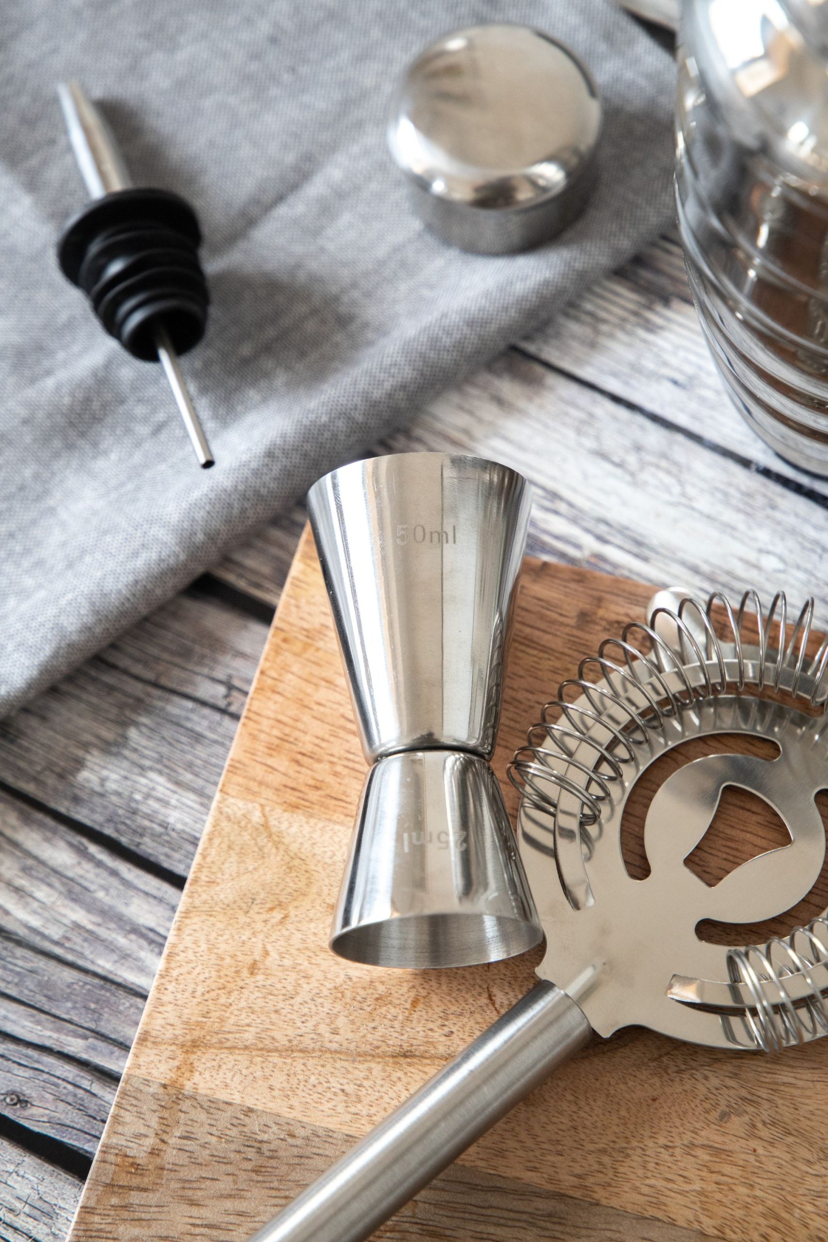 BarCraft Stainless Steel Dual Spirit Measure Cup image 2
