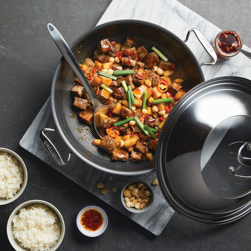 Circulon C-Series Hybrid Clad Stainless Steel Nonstick Induction Covered Wok 36cm image 1