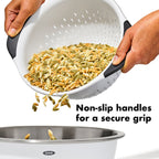 Oxo Plastic Colander ? 2.7L image 3
