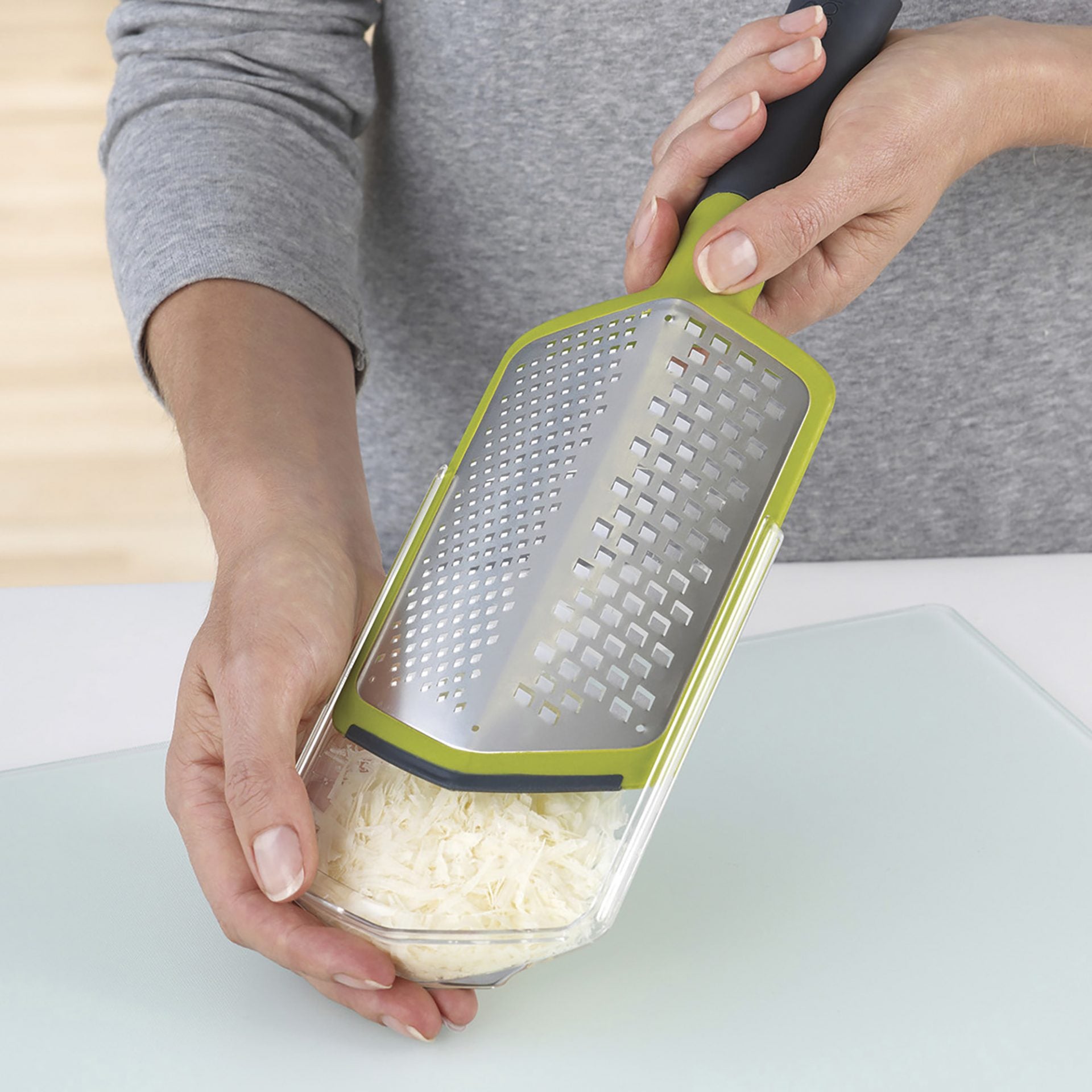 Joseph Joseph Twist Grater Coarse & Fine Green image 1