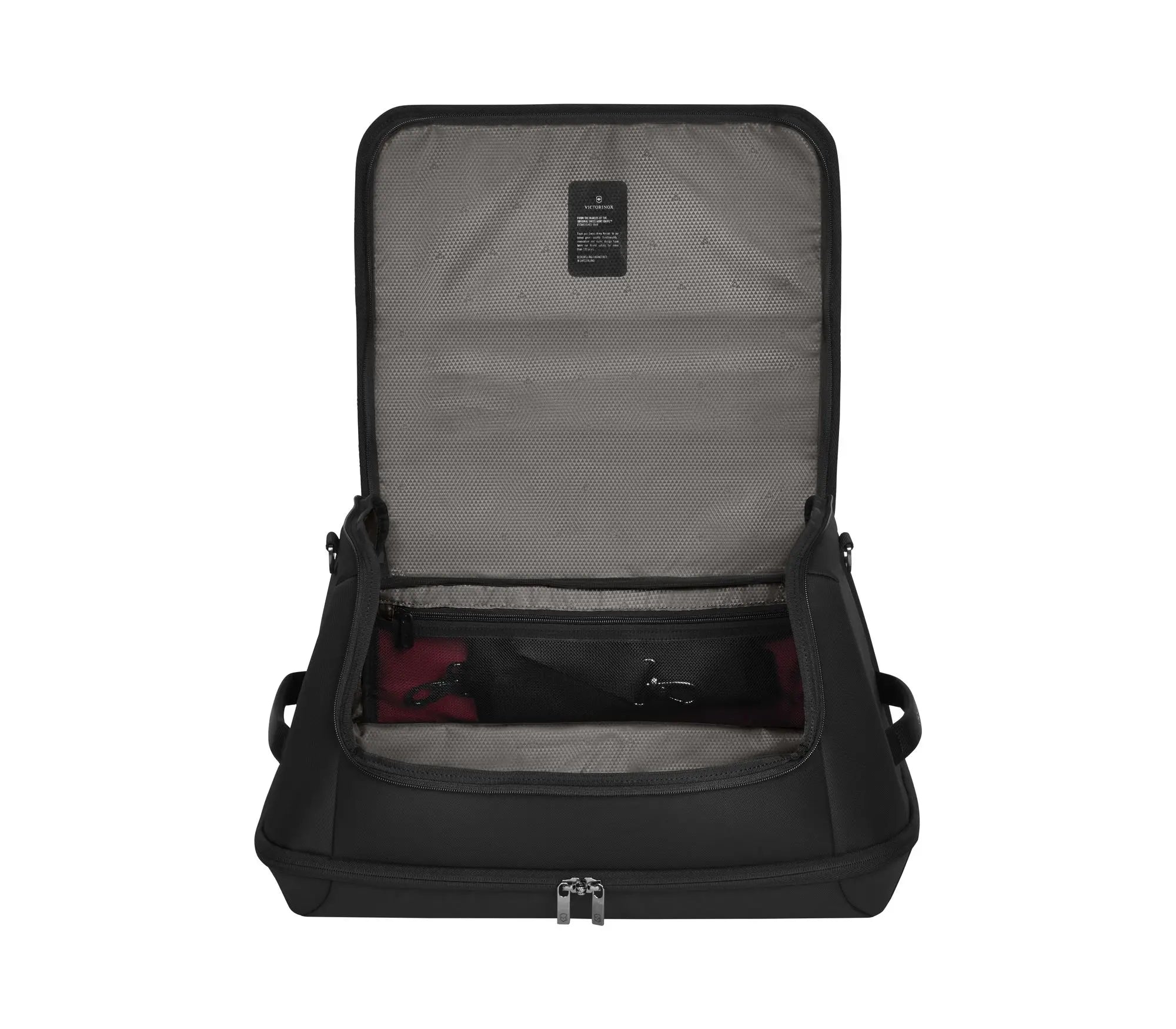 Victorinox Crosslight Duffel with Zipped Base Compartment - 37L image 2
