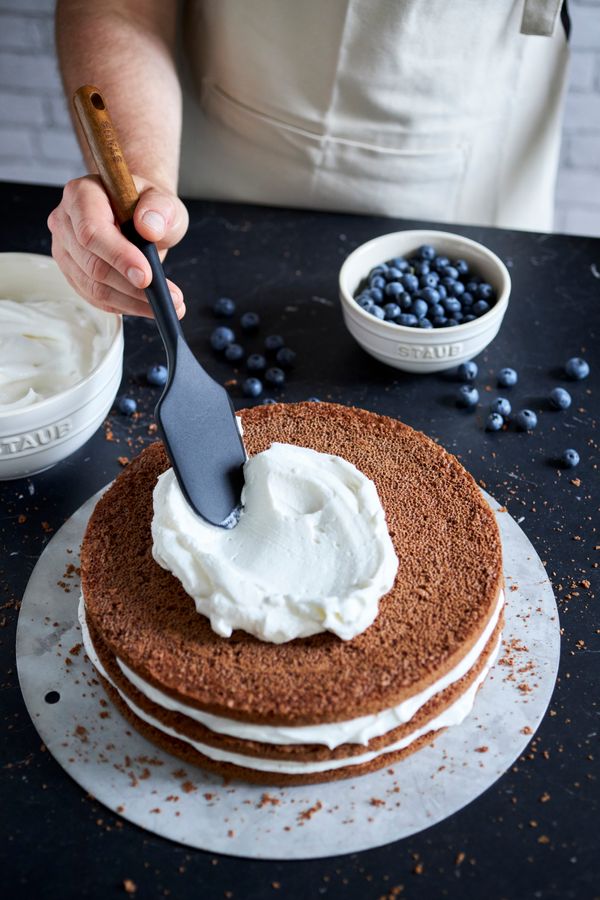 Staub Pastry scraper image 1