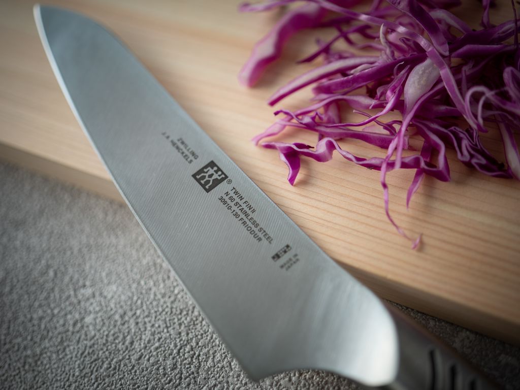 Zwilling Twin Fin II Petty 13cm Knife image 1
