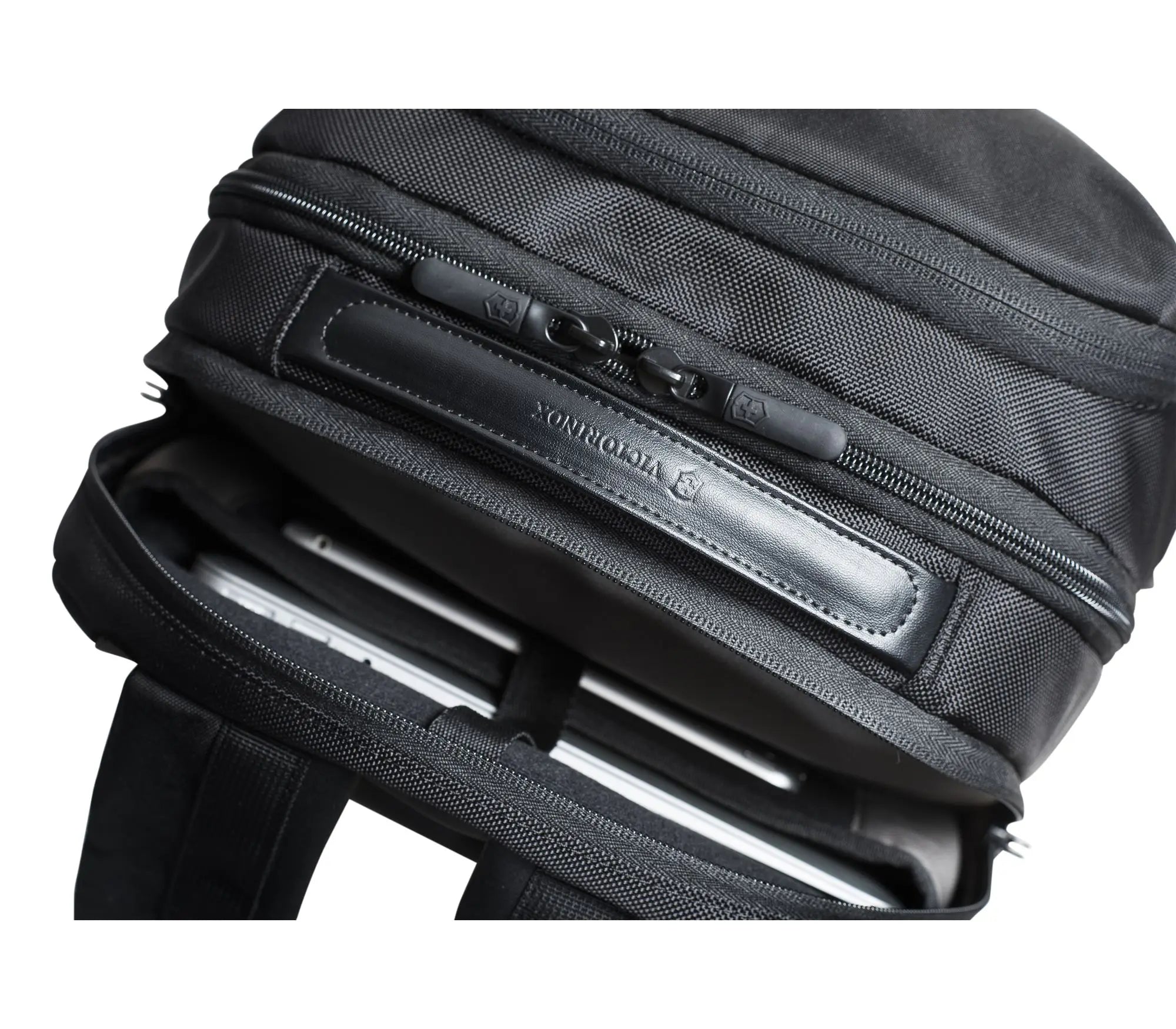 Victorinox Altmont Professional Deluxe Travel Laptop Backpack Polyester Black - 25L image 3