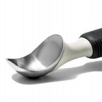 OXO Goodgrips Classic Ice-Cream Scoop image 2