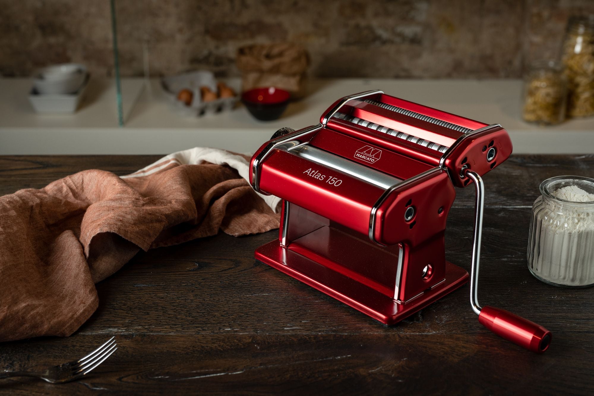 Marcato Atlas 150 Design Pasta Machine - Red image 2