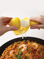 Joseph Joseph Catcher Citrus Reamer Yellow image 3