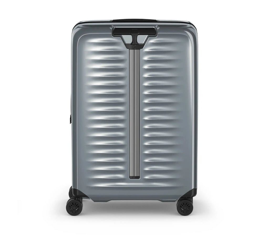 Victorinox Airox Medium Hardside Case- Capacity 74L - 46cm x 29cm x 69cm image 7