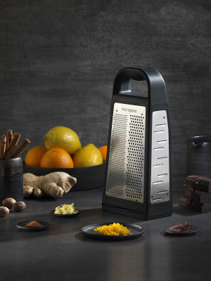 Microplane Elite 5-in-1 Box Grater image 4