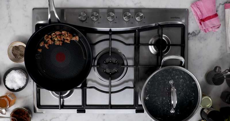 JAMIE OLIVER Cook's Classics Induction Non-stick Hard Anodised Frypan 24cm image 1