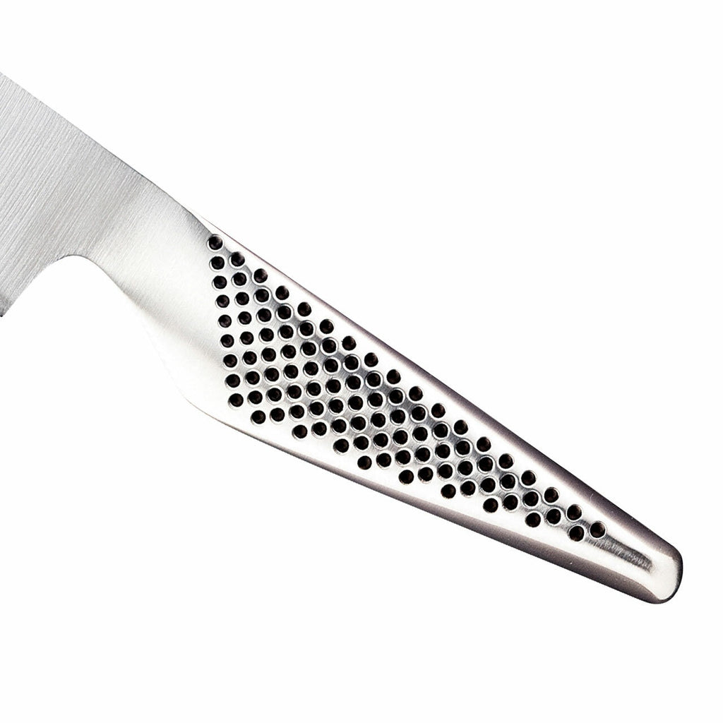 Global Classic Fluted Santoku Knife 13Cm image 1