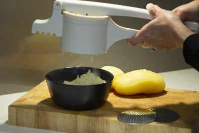 Cuisena Potato Ricer With 3 S/S Discs image 2