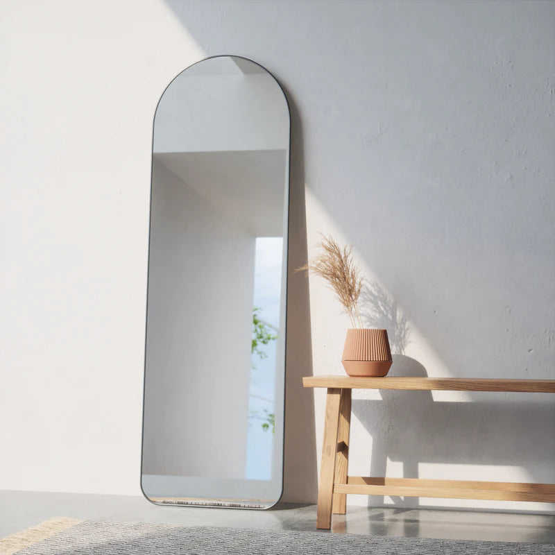 Umbra Hubba Arched 20x62" Mirror image 2