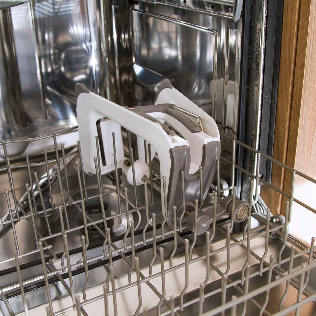 Progressive PL8 Professional Spiralizer by Progressive image 3