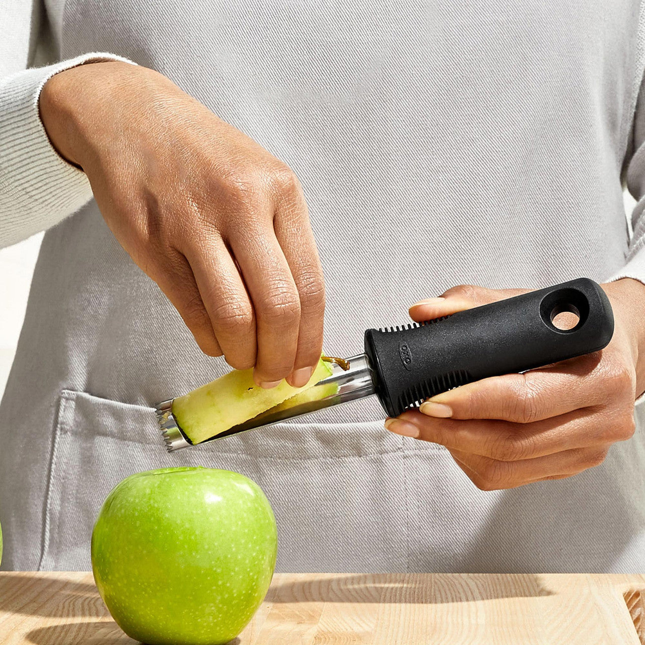 Oxo Corer image 3
